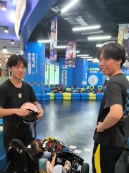 -卡尔飞车(武汉青山印象城店)