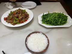 清炒空心菜-嘉丰湘菜馆(芳群园店)