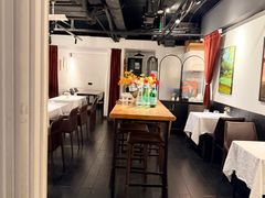 -LESCEDARS Brasserie Bistro香柏树