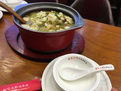 -周鱼小馆石锅酸菜鱼(活力汇店)