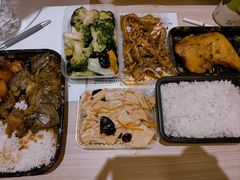 -东荟城名店仓