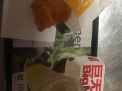 -麦当劳(乳山路店)