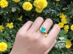 -威德钻石-克拉钻大本营(南京东路店)