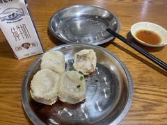 -黄阿姨锅贴大王(万航渡路店)