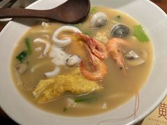 -荣家黄鱼面(前滩太古里店)