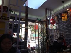 -曹丞相·地锅鸡·地锅鱼(武林店)