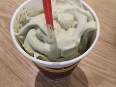 抹茶巴旦木暴风雪-DQ·蛋糕·冰淇淋(王府井店)