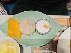 -金马门国际美食百汇(珞喻路店)