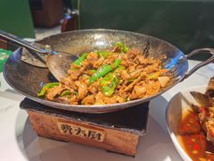 -费大厨辣椒炒肉(高铁吾悦广场店)