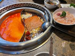 番茄鸳鸯锅-小龙坎老火锅(北京三里屯店)