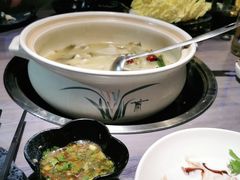 -湘芙蓉·湖南菜(椒江店)