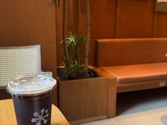 -奈雪的茶(M+世纪都会广场店)