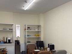 -无奔眼镜·蔡司·依视路授权店(马家堡店)