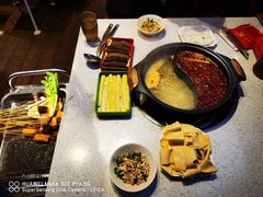 -钢管厂五区小郡肝串串香(蜀都万达店)