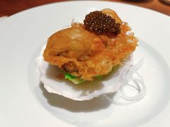 鱼子酱香酥吉拉多生蚝-新荣记(新源南路店)