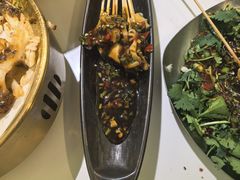 -嗨辣小聚·盘锦河蟹·海鲜烧烤龙虾(盘锦十年好店)
