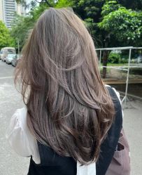 -丝语萱形象