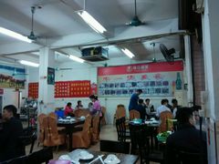 大堂-牛一煲美食(江高店)