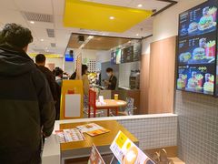 -麦当劳(百联西郊购物中心店)