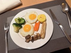 -天津梅江中心皇冠假日酒店