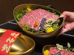 -山川小町·极番烧肉(新地假日广场店)