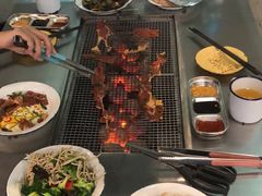 -马路牙子烧烤音乐酒馆(望京店)