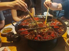 -白乐天毛肚火锅馆(南滨路店)