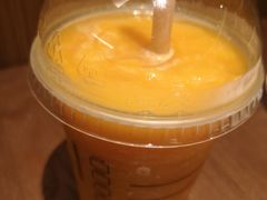 -星巴克臻选(广州好世界广场店)