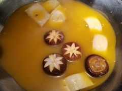 红颜花胶鸡锅-湊湊火锅·茶憩(石家庄万象城店)