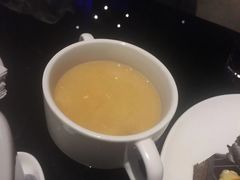 -唐拉雅秀酒店-西锦汇空中BBQ·思创餐厅