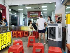 -冶建镜子·中国龙虾王(总店)
