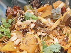 -醉人椒麻辣香锅(王府井喜悦店)