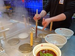小面-呼啦面馆·头牌豌杂面(爱琴海店)