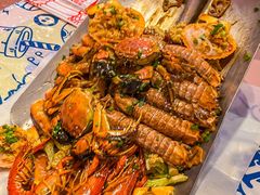 -松哥油焖大虾.小龙虾.黑鸭煲(海岸城店)