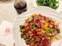 茄子小公鸡双拼-文三里屯面馆(三里屯店)
