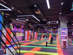 -酷跳蹦床主题公园(万胜广场店)