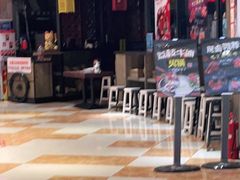 -三个四川人火锅(华联商厦店)