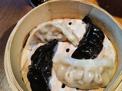 -云海肴·汽锅鸡·云南菜(天山百盛优客店)