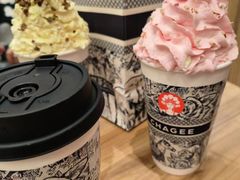 春日桃桃-霸王茶姬(大连万象汇店)