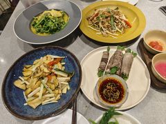 -半山腰·云南菜(侨福芳草地店)