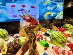 -雍容荟帝王蟹活龙虾展台自助(IFS黑金店)