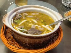 金汤菌菇鲜蹄筋-四季暖堂·融合江浙菜(N1955创业园店)