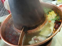 -羊家胡同·龙虾烧烤火锅(龙汇路店)