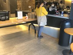 -瑞幸咖啡(新世界中心店)