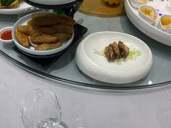 冻鲈鱼拼烧肉-荣誉大酒店·荣誉海鲜酒楼(晋江电力店)