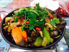 干锅牦牛肉-乡土特色.冷锅鱼.牦牛肉汤锅