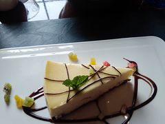 经典提拉米苏芝士蛋糕-YUE·6·西式融合餐厅(外滩六号店)