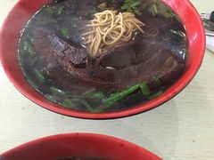 -小龙大肉面馆