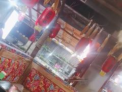 -鱼窝棚柴火铁锅炖(富山屯店)