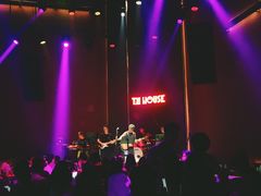 -TZ House音乐现场(来福士中心店)